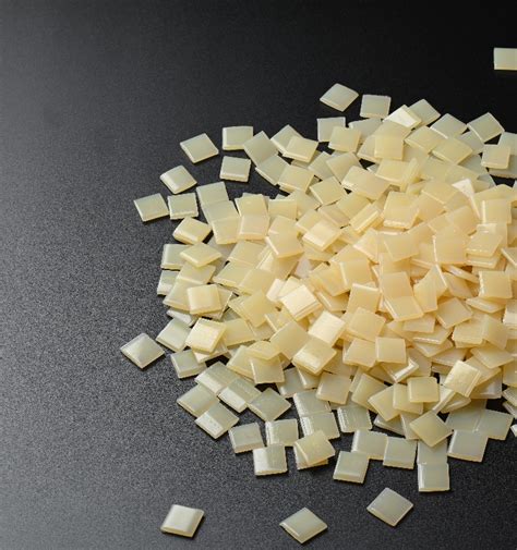 Granule Eva Based Hot Melt Adhesive Eva Hot Melt Glue For Bookbinding