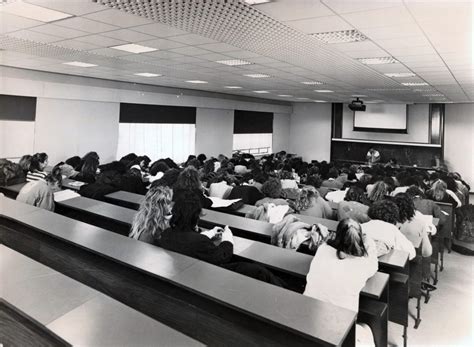 Le Lezioni All Isef Di Roma Un Percorso Attraverso Anni Di Storia