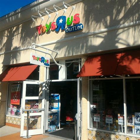 Toys R Us Express Orlando Stepanie Minnick