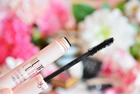 Golden Rose Nude Look Full Volume Definitive Maskara Meryem Le