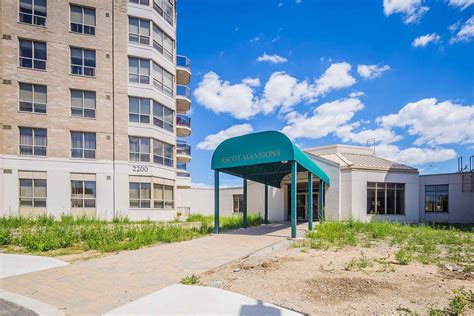 Ascot Mansion Markham, ON - 2100 John St | liv.rent