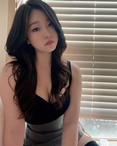 H Yojeong H Yojeong Porn Pic