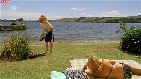 Naked Luise B Hr In Emilie Richards Entscheidung Des Herzens