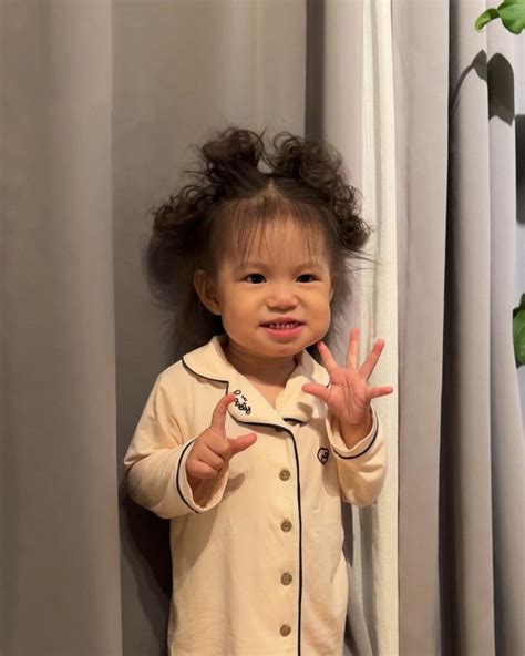 Hot girl Hà thành khoe kiểu tóc đông trùng hạ thảo của con gái hot MXH dân tình xem mà ngã ngửa