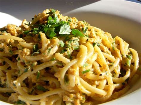 Hugo's - Studio City | Discover Los Angeles