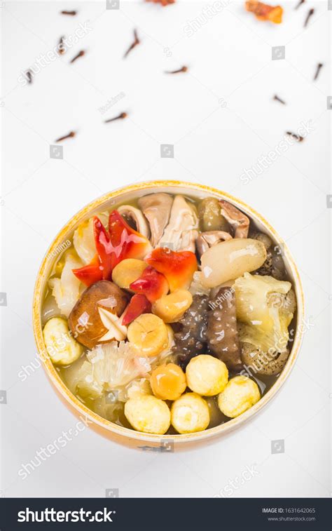 15 Chinese Herbal Soup Premium Dry Seafood Images, Stock Photos