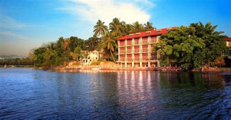 Mahaweli Reach Holidays Sri Lanka