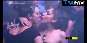 Danik Michell Lesbian Scene In Acapulco Shore Tnaflix