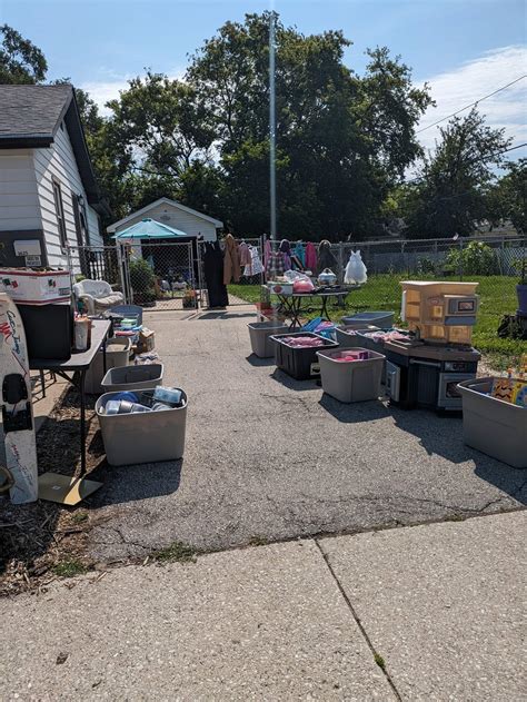 Garage Sale for sale in St. Louis | Facebook Marketplace