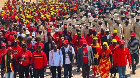 Mpla No Cuito Cuanavale Marcha Para Saudar O Ix Congresso Ordin Rio Da