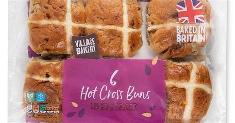 First Hot Cross Buns Of The Year Land On The Shelves Edinburgh Live