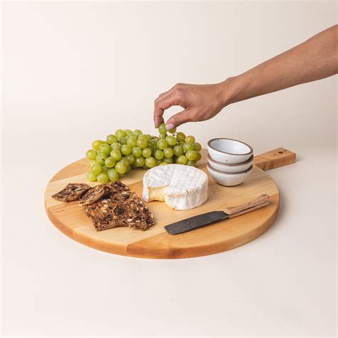 Round Serving Board