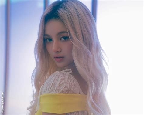 Danielle Marsh DanielleJeans Newjeans Official NewJeans Twt Nude OnlyFans Leaks