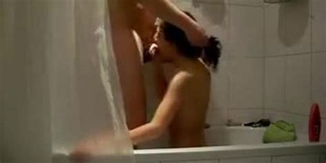 Toxl The Beauty Spy Show Extrem Hot Naked Oil In Shower Tnaflix