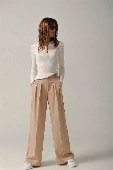 Купить женские брюки NUDE бежевый Описание фото цена