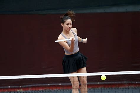 Hot girl Việt Nam chơi pickleball Từ bà xã của tay vợt tennis số 1 tới bạn gái cầu thủ nổi tiếng