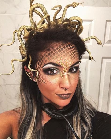 Pin By Paula On Disfraz Medusa Costume Medusa Halloween Diy Medusa