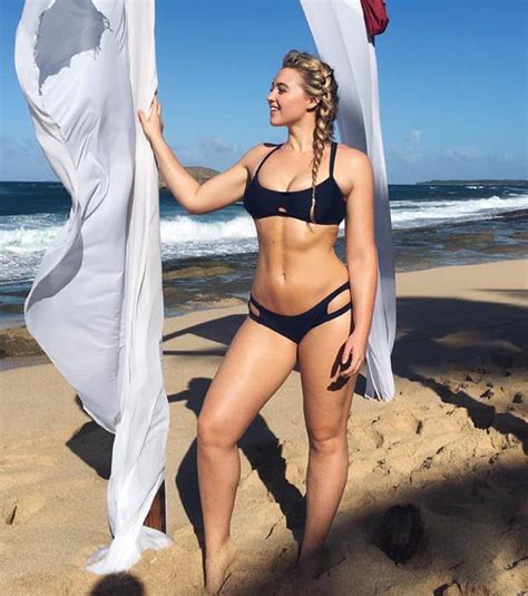 We Should Have More Naked Women Iskra Lawrence Opens Up On Nude Shoots Daily Star