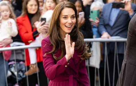 Kate Middleton reaparece en público nuevamente y sorprendió a todos por