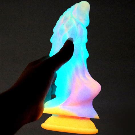 Sexy Dildo Silicone Sex Toys Lighting Penis Shine In Dark Dragon Didlo Artificial Adult Products