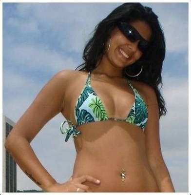 Have Fun Only Cewek Cewek BIKINI Paling HOT Malam Ini