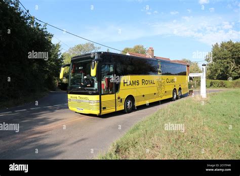 Hams Travel Bus Hi Res Stock Photography And Images Alamy