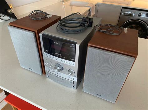 Sony Mini Hifi System Dab Radio And Cd Player And Cassette Deck In