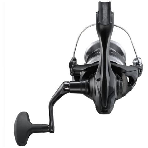 Mulineta Shimano Aero, 4000 - Vanatorul si Pescarul