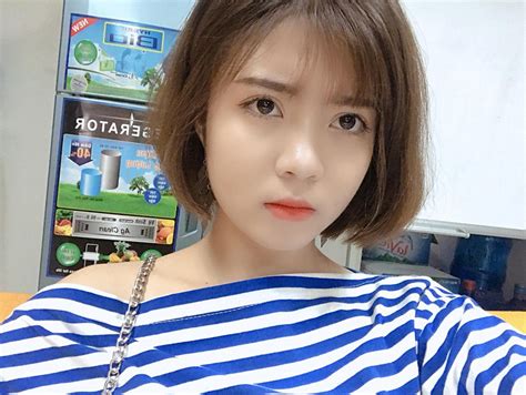 Trang Banana gương mặt hot girl mới toanh và hứa hẹn gây sốt trong làng streamer Việt