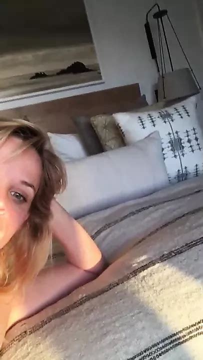 Reese Witherspoon à poil vidéos porno et sex tapes xHamster