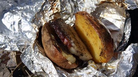 Картошка на костре: рецепт и этапы приготовления