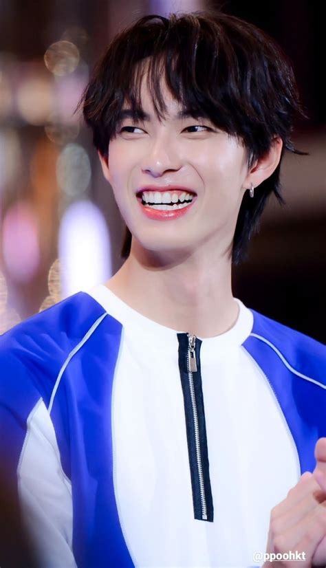 Pin De Mei En Pit Babe Celebridades Chicos Apuestos Parejas Lindas