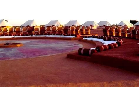 10 Best Desert Camps in Jaisalmer: Luxury and Adventure