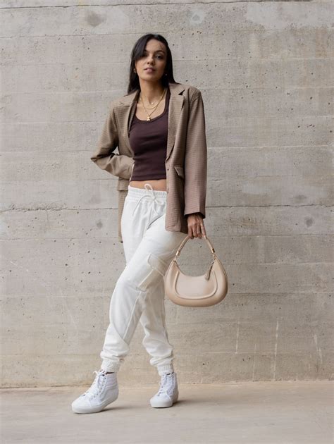 Baguete Bia Nude Hera Bags