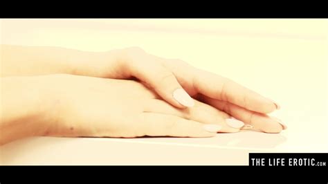 Stunning Naked Blonde With Perfect Body Masturbating To Orgasm FAPCAT