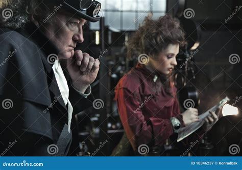 Brunette Avec De Vieux Hommes Image Stock Image Du Passion Fille 18346237