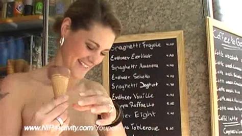 crazy public nudity movie with hot maria Vidéos Porno Gratuites YouPorn Français