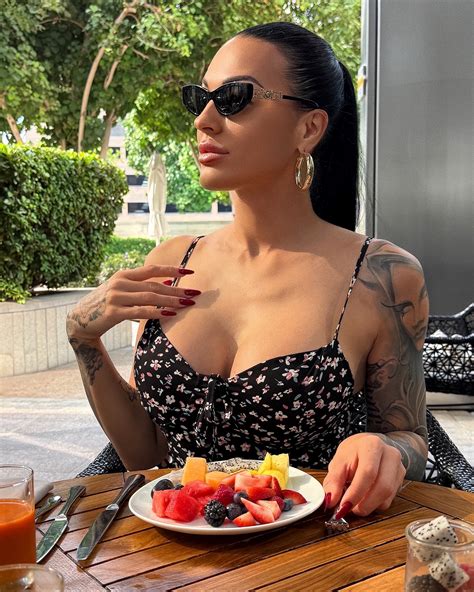 Оху Konovalova (@konovalova.oxy) • Instagram photos and videos