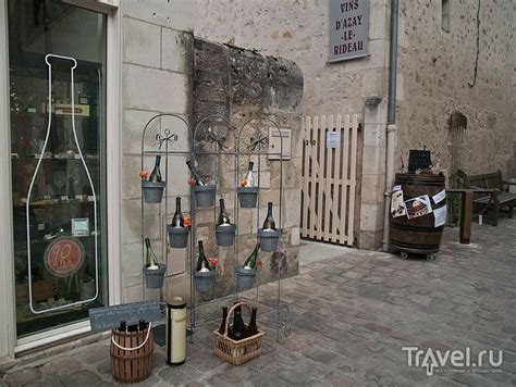 Винный магазин в Азе-ле-Ридо / Фото из Франции | Wine store, Wine store ...