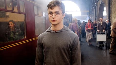 Daniel Radcliffe Descarta Aparecer Na Nova S Rie De Harry Potter Team