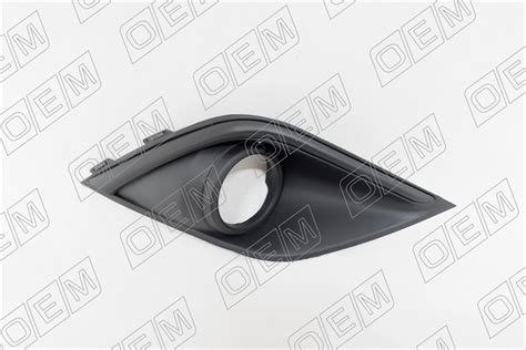 Окантовка противотуманной фары правая Mitsubishi Outlander 3 (2012-2023 ...