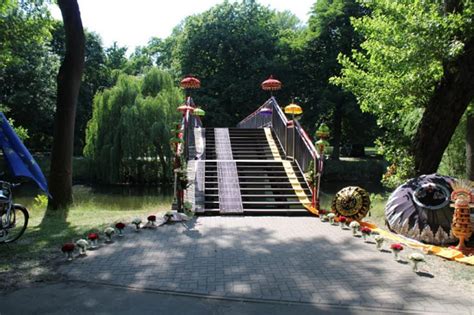 Keren Jembatan Bandung Hadir Di Taman Braunschweig Jerman Gvn Bagian