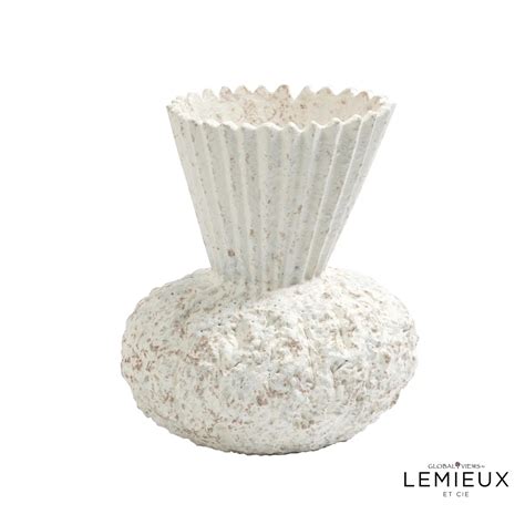 Vilette Vases