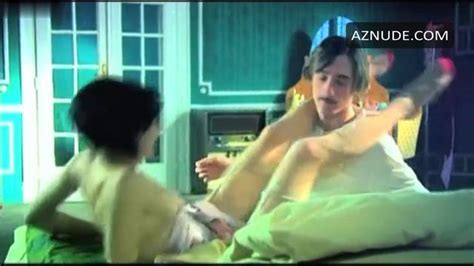 SEKTOR NUDE SCENES AZNude