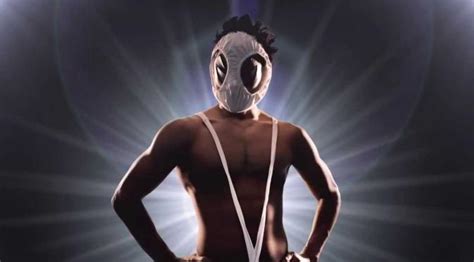 Celana Dalam Masih Menutupi Wajah Hentai Kamen Di Film Sekuel ShowBiz