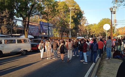 Toman Instalaciones De Prepa 5 De La Unam La Liberan Tras Unas Horas