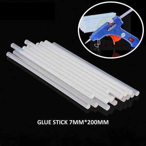 Plastic Adhesive Glue Sticks 7x200mm Transparent Hot Melt Glue Sticks For Hand Craft Wedding