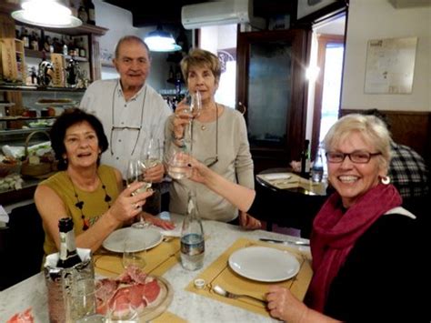 Lunch With Nude Spinach And Friends Huffpost Life