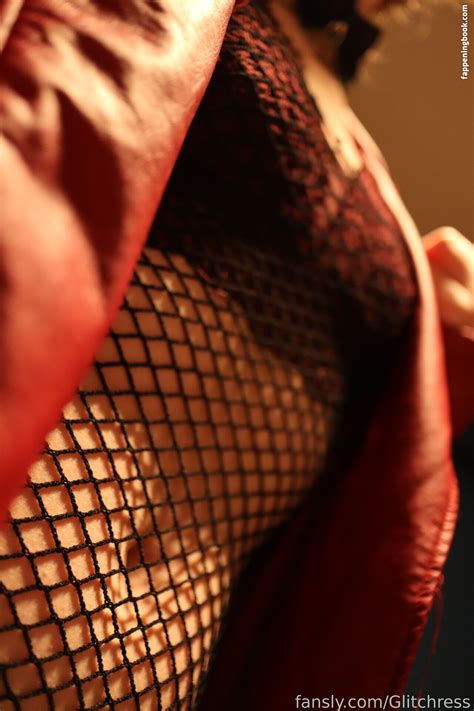 Glitchress Glitchtvofficial Nude OnlyFans Leaks Fappening FappeningBook
