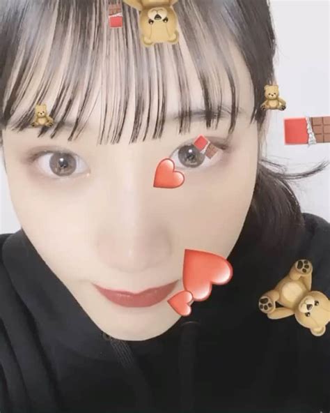 花岡なつみさんのインスタグラム動画 花岡なつみinstagram 「 ︎ ︎ ︎﻿ ﻿ 投稿の系統揃えたいけど﻿ 揃え方がわからない〜☺︎﻿ ﻿ Fashion Ootd